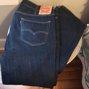 Men’s Levi’s jeans